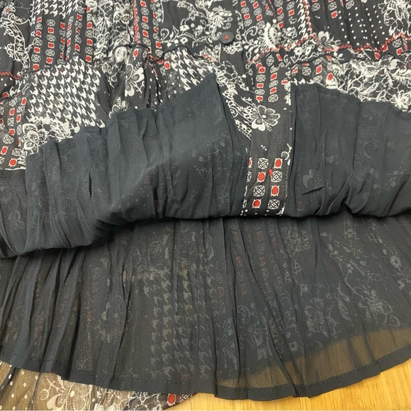 Women’s Coldwater Creek black , white, chiffon shell blouse,size M - Picture 7 of 10